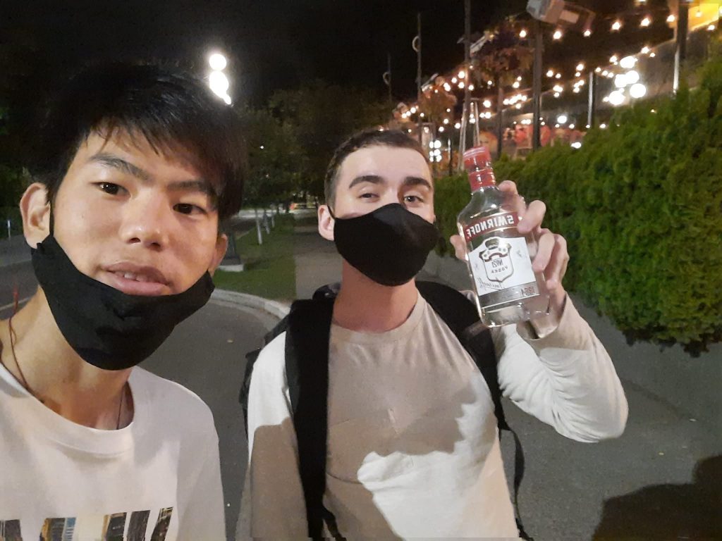 StayRunners Liquor Delivery Versus Drizly